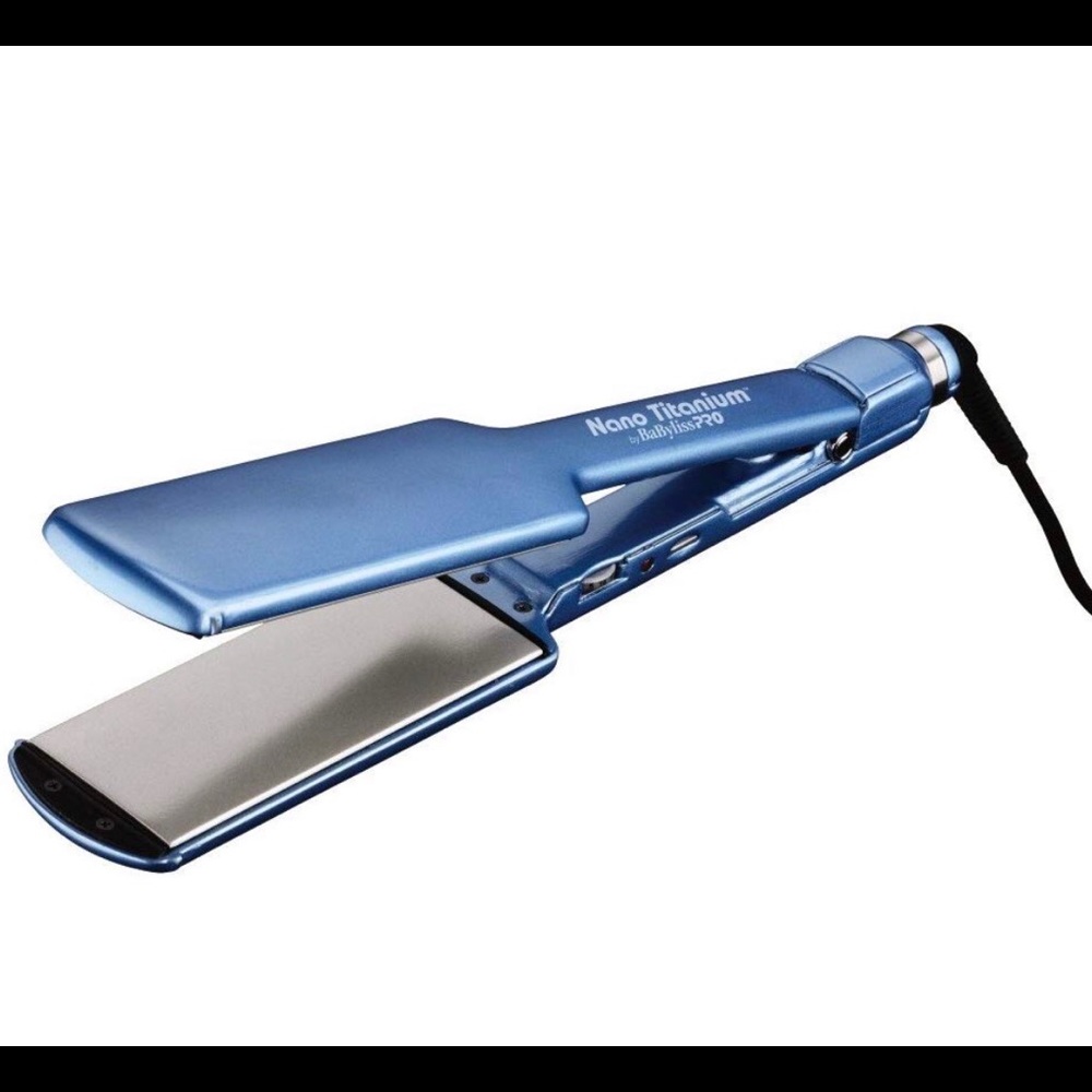 BaByliss PRO Nano Titanium- Ultra-thin 2” plate